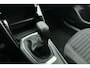 Peugeot 208 1.2 PureTech Blue Lease Active 75 PK | Handgeschakeld | Licht Metalen Velgen | Parkeersensor | Airco | Cruise Control | Bluetooh | Mirror Screen | Apple Carplay | 1e eigenaar
