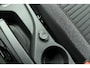 Peugeot 208 1.2 PureTech Blue Lease Active 75 PK | Handgeschakeld | Licht Metalen Velgen | Parkeersensor | Airco | Cruise Control | Bluetooh | Mirror Screen | Apple Carplay | 1e eigenaar