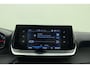 Peugeot 208 1.2 PureTech Blue Lease Active 75 PK | Handgeschakeld | Licht Metalen Velgen | Parkeersensor | Airco | Cruise Control | Bluetooh | Mirror Screen | Apple Carplay | 1e eigenaar