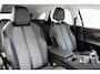 Peugeot 3008 1.2 PureTech Blue Lease Premium 130 PK | 1400 KG Trek Gewicht | Elektrische Achterklep | Navigatie | Parkeer Camera Achter | DAB+ | Start/Stop Knop | Lichtmetalen Velgen |