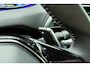 Peugeot 3008 1.6 HYbrid 180 Allure Pack Business | 19 inch | Automaat | Achteruitrijcamera | Navigatiesysteem | Apple carplay | Electronic climate control