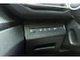 Peugeot 3008 1.6 HYbrid 180 Allure Pack Business | 19 inch | Automaat | Achteruitrijcamera | Navigatiesysteem | Apple carplay | Electronic climate control