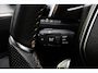 Peugeot 3008 1.2 PureTech GT Trekhaak | Stoelverwarming Voor | Adaptief Cruise Control | Dodehoek Detectie | Lendensteun | Parkeer Sensoren rondom |