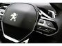 Peugeot 3008 1.2 PureTech GT Trekhaak | Stoelverwarming Voor | Adaptief Cruise Control | Dodehoek Detectie | Lendensteun | Parkeer Sensoren rondom |