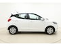 Hyundai i10 1.0 Premium | Camera | Parkeersensoren | Climate control | Weinig kilometers | Cruise control | DAB Radio