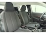 Peugeot 208 1.2 PureTech Blue Lease Active 75 PK | Handgeschakeld | Licht Metalen Velgen |  Camera | Parkeersensor | Airco | Cruise Control | Bluetooh | Mirror Screen | Apple Carplay | 1e eigenaar