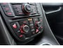 Opel Meriva 1.4 Turbo Cosmo | Navigatie | Trekhaak | Parkeersensoren | Climate control | Hoge instap | Extra getint glas | Lichtmetalen velgen