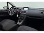 Opel Meriva 1.4 Turbo Cosmo | Navigatie | Trekhaak | Parkeersensoren | Climate control | Hoge instap | Extra getint glas | Lichtmetalen velgen