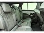 Peugeot e-5008 GT Avantage 73 kWh 7p 100% | Bekleding Alcantara®/kunstleder | Panoramisch schuifdak Pack | Seat Pack Comfort | 360 vision & Drive Assist Plus Pack (GT) | Nieuw uit voorraad