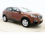Peugeot 3008 1.2 PureTech Blue Lease Executive Camera l Climate Control l Cruise Control l Apple Carplay & Android Auto l PDC voor en achter l Bluetooth l Lichtmetalen Velgen l Afneembare Trekhaak