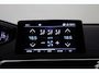 Peugeot 3008 1.2 PureTech Crossway 130 PK | Navigatie | Camera | Climate contro| Keyless | Lichtmetalen velgen | Extra getint glas | Cruise control