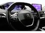 Peugeot 3008 1.2 PureTech Crossway 130 PK | Navigatie | Camera | Climate contro| Keyless | Lichtmetalen velgen | Extra getint glas | Cruise control