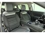Citroën C5 Aircross 1.2T 130pk C-Series | Comfort Seats | PHC Vering | Achteruitrijcamera | Navigatie | PDC | Privacy Glass | Dodehoek detectie