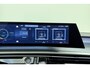 Peugeot e-5008 GT Exclusive Dual Motor 73 kWh 7p AGR l Nappa Leder l Elektrisch Verstelbaar + Verwarmd/Massage l Matrix LED l Panoramic View l 360 Vision l ACC l DAB l Wireless Apple Carplay & Android Auto l Bluetooth l PDC l LMV