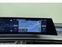 Peugeot e-5008 GT Exclusive Dual Motor 73 kWh 7p AGR l Nappa Leder l Elektrisch Verstelbaar + Verwarmd/Massage l Matrix LED l Panoramic View l 360 Vision l ACC l DAB l Wireless Apple Carplay & Android Auto l Bluetooth l PDC l LMV