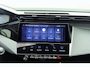 Peugeot 308 1.2 Hybrid 145 e-DCS6 Allure AGR l Stoelverwarming l 360 Camera l PDC l Wireless Apple Carplay & Android Auto l Navigatie l Draadloze Telefoonlader l Lichtmetalen Velgen l LED l Adaptive Cruise Control