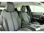 Peugeot 308 1.2 Hybrid 145 e-DCS6 Allure AGR l Stoelverwarming l 360 Camera l PDC l Wireless Apple Carplay & Android Auto l Navigatie l Draadloze Telefoonlader l Lichtmetalen Velgen l LED l Adaptive Cruise Control