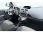 Renault Kangoo Family Rolstoelbus | Invalide vervoer | Rolstoelsauto handgeschakeld | Rolstoellift | Airco | Verlaagde vloer achterin | Oprijplaat of elektrische rolstoellift | 3-punts rolstoelgordelsysteem | Elektrische spanbanden | Extra lange veiligheidsgordels | Antislip-oprijplaat | Rolstoelplaats achter bestuurder/passagier | Versterkte vloerconstructie