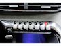 Peugeot 3008 1.6 HYbrid4 300 GT | Panoramadak | Achteruitrijcamera | Cruise control | Stuurversnellingen | Apple carplay/Android auto | Navigatie | Interieurverlichting | Stof/Leren bekleding | Climate control | Dodehoekdetectie | Stuurbediening |