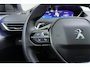 Peugeot 3008 1.6 HYbrid4 300 GT | Panoramadak | Achteruitrijcamera | Cruise control | Stuurversnellingen | Apple carplay/Android auto | Navigatie | Interieurverlichting | Stof/Leren bekleding | Climate control | Dodehoekdetectie | Stuurbediening |