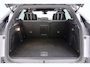 Peugeot 3008 1.6 HYbrid4 300 GT | Panoramadak | Achteruitrijcamera | Cruise control | Stuurversnellingen | Apple carplay/Android auto | Navigatie | Interieurverlichting | Stof/Leren bekleding | Climate control | Dodehoekdetectie | Stuurbediening |