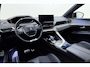 Peugeot 3008 1.6 HYbrid4 300 GT | Panoramadak | Achteruitrijcamera | Cruise control | Stuurversnellingen | Apple carplay/Android auto | Navigatie | Interieurverlichting | Stof/Leren bekleding | Climate control | Dodehoekdetectie | Stuurbediening |