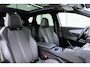 Peugeot 3008 1.6 HYbrid4 300 GT | Panoramadak | Achteruitrijcamera | Cruise control | Stuurversnellingen | Apple carplay/Android auto | Navigatie | Interieurverlichting | Stof/Leren bekleding | Climate control | Dodehoekdetectie | Stuurbediening |