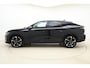 Peugeot 408 1.2 Hybrid 145 e-DCS6 Allure | Achteruitrijcamera | Dealer Onderhouden l Wireless Apple Carplay & Android Auto l TomTom Navigatie l DAB l Bluetooth l PDC l Camera l LED l Lichtmetalen Velgen
