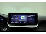 Peugeot e-2008 EV Allure Avantage 54 kWh | Navigatie | Achteruitrijcamera | Adapt. Cruise control | Parkeersensor | Apple Carplay/Android Auto | Lichtmetalen velgen