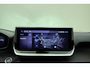 Peugeot e-2008 EV Allure Avantage 54 kWh | Navigatie | Achteruitrijcamera | Adapt. Cruise control | Parkeersensor | Apple Carplay/Android Auto | Lichtmetalen velgen