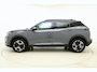 Peugeot e-2008 EV GT 54 kWh | Achteruitrijcamera | Dakrails | Cruise control | Climate control | Navigatie | Stof/lederen bekleding | 16" lichtmetalen velgen | Apple/Android carplay | 400km WLTP | 100% Elektrisch