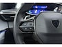 Peugeot 208 1.2 Hybrid 145 e-DCS6 GT | Stoelverwarming | Cruise control | Apple carplay/Android auto | Elek. verstelbare stoelen | Achteruitrijcamera | Kunstlederen/Alcantara bekleding | Massagefunctie | Stuurbediening