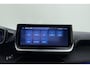 Peugeot 208 1.2 Hybrid 145 e-DCS6 GT | Stoelverwarming | Cruise control | Apple carplay/Android auto | Elek. verstelbare stoelen | Achteruitrijcamera | Kunstlederen/Alcantara bekleding | Massagefunctie | Stuurbediening