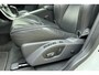 Volvo XC60 2.0 T5 FWD Ocean Race 245pk | Panorama dak | Elektrische stoelen | Verwarmde voorruit | Stoelverwarming | Handsfree kofferklep | Camera | Lederen bekleding | Afneembare trekhaak | 1.600kg trekgewicht | NL auto