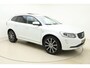 Volvo XC60 2.0 T5 FWD Ocean Race 245pk | Panorama dak | Elektrische stoelen | Verwarmde voorruit | Stoelverwarming | Handsfree kofferklep | Camera | Lederen bekleding | Afneembare trekhaak | 1.600kg trekgewicht | NL auto
