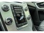 Volvo XC60 2.0 T5 FWD Ocean Race 245pk | Panorama dak | Elektrische stoelen | Verwarmde voorruit | Stoelverwarming | Handsfree kofferklep | Camera | Lederen bekleding | Afneembare trekhaak | 1.600kg trekgewicht | NL auto