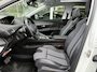 Peugeot 3008 1.2T Automaat Allure Avantage | Schuif-/kanteldak | Dealeronderhouden | AGR Comfortstoelen met geheugen | Trekhaak | Elektr. achterklep | Navigatie | Achteruitrijcamera