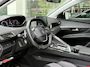 Peugeot 3008 1.2T Automaat Allure Avantage | Schuif-/kanteldak | Dealeronderhouden | AGR Comfortstoelen met geheugen | Trekhaak | Elektr. achterklep | Navigatie | Achteruitrijcamera