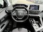 Peugeot 3008 1.2T Automaat Allure Avantage | Schuif-/kanteldak | Dealeronderhouden | AGR Comfortstoelen met geheugen | Trekhaak | Elektr. achterklep | Navigatie | Achteruitrijcamera