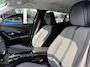 Peugeot e-2008 EV Blue Lease Allure 50 kWh | 97% SoH |Achteruitrijcamera | Navigatie | Trekhaak voor fietsendrager | Navigatie | Cruise Control