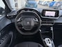 Peugeot 208 1.2T Automaat Active Pack | Company car | Dealeronderhouden | Navigatie | Parkeersensoren | Cruise Control | Weinig kilometers!
