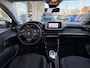 Peugeot 208 1.2T Automaat Active Pack | Company car | Dealeronderhouden | Navigatie | Parkeersensoren | Cruise Control | Weinig kilometers!