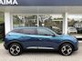Peugeot e-2008 EV Allure 54 kWh | tot 406km WLTP range | Parkeersensoren voor + achter | Draadloos Apple Carplay/Android Auto | Cruise Control | Privacy Glass