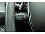 Peugeot 3008 1.6 HYbrid 180 Allure Pack Business | Automaat | Apple carplay | Electronic climate control | Dode hoek detectie | Navigatie systeem full map