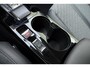 Peugeot 208 1.2 Hybrid 110 e-DCS6 Allure | Parkeersensoren | Appel Carplay/Android Auto draadloos | Climate Control | Cruise Control | Privacy Glass