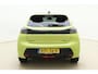 Peugeot 208 1.2 Hybrid 110 e-DCS6 Allure | Parkeersensoren | Appel Carplay/Android Auto draadloos | Climate Control | Cruise Control | Privacy Glass