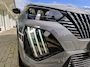 Peugeot e-2008 EV GT 50 kWh | 110Kw snelladen | 3-fase | Climate & Cruise Control | Achteruitrijcamera | Apple Carplay/AndroidAuto |