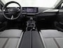 Opel Astra Sports Tourer 1.2 Business Elegance (APPLE CARPLAY, STUUR/STOELVERWARMING, 360 CAMERA, ADAPTIVE CRUISE, SPORTSTOELEN, GETINT GLAS, KEYLESS, SFEERVERLICHTING, NIEUWSTAAT)