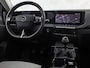 Opel Astra Sports Tourer 1.2 Business Elegance (APPLE CARPLAY, STUUR/STOELVERWARMING, 360 CAMERA, ADAPTIVE CRUISE, SPORTSTOELEN, GETINT GLAS, KEYLESS, SFEERVERLICHTING, NIEUWSTAAT)