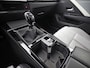 Opel Astra Sports Tourer 1.2 Business Elegance (APPLE CARPLAY, STUUR/STOELVERWARMING, 360 CAMERA, ADAPTIVE CRUISE, SPORTSTOELEN, GETINT GLAS, KEYLESS, SFEERVERLICHTING, NIEUWSTAAT)